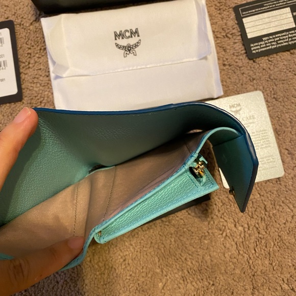 MCM Mini Deep Lagoon Letter Flap Wallet NEW - Picture 4 of 9